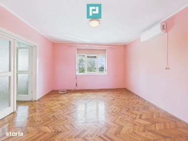 Casă cu 7 camere, ideală pentru familie, Grădiște