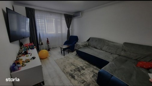Apartament 4 camera