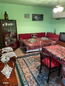 Casa batraneasca, locuibila, Podari, teren 1050 mp