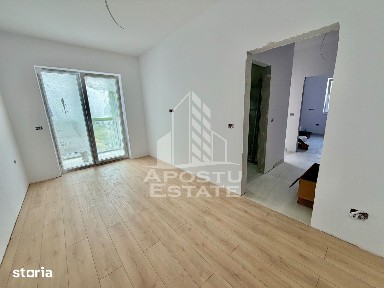 Apartament cu 2 camere, etaj 2, decomandat, zona Planetelor