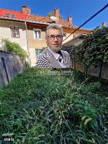 Resita Casa 5 Cam D-P-Etj.1 si Curte
