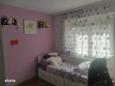 Apartament cu 2 camere decomandat, partial mobilat, parcare inclusa