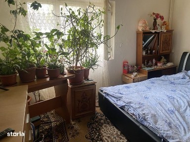 3 camere/ 1 Decembrie/80mp/Etaj 1/ Ilfov