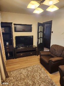 Ag. Avantaj Imobiliare apartament 3 cam km 0