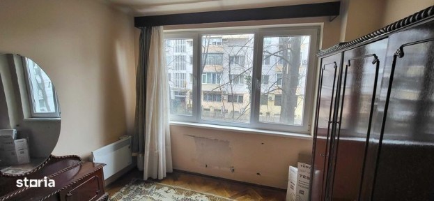 Apartament semidecomandat cu trei camere, 56,98 mp zona Hristo Botev