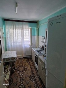 vand apartament 2 camere zona Radu Negru-etaj 3