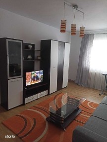 Inchiriez apartament