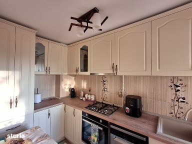 Apartament 3 camere decomandat