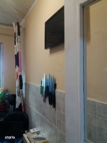 Vand apartament 2 camere,etaj 1/4,in Electroprecizia Sacele,Brasov