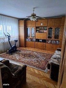 Vand apartament 4 camere