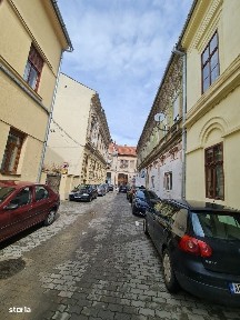 Vand ap 3 camere la Casa Ultracentral Metiano Teatru cu Termoteca.