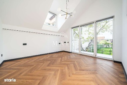 Apartament 3 camere la cheie, bloc tip vila, 2 locuri de parcare