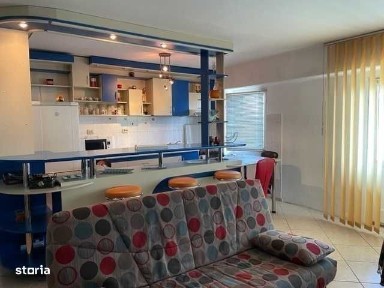 APARTAMENT 3 camere, mobilat!