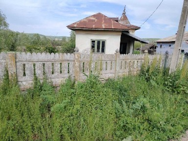 Vând casă Goiești