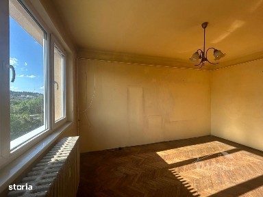 Apartament de vanzare, cu 4 camere, 82 mp, zona BT ARENA