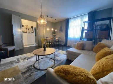 Apartament exceptional 3 camere semidecomandat zona Andrei Muresanu