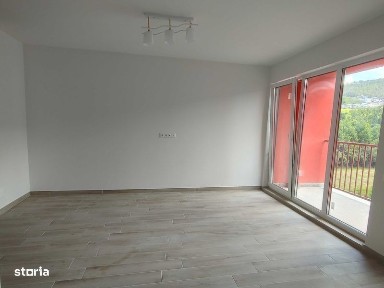 Apartment 2 camere, Floresti, zona Parcul Poligon