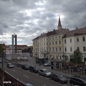 Apartament de 3 camere, decomandat, 74 mp, zona Piata Unirii