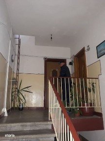 Vand apartament 2 camere si dependinta in Baile Felix