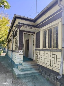 Vand casa zona Policlinica 23 August judetul Buzau