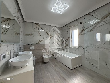 Duplex premium cu 5 camere de vanzare in Mosnita Noua - Zona Centrala