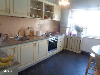 Apartament 2 camere decomandat termoteca 2 balcoane MIORITA 70000 EURO