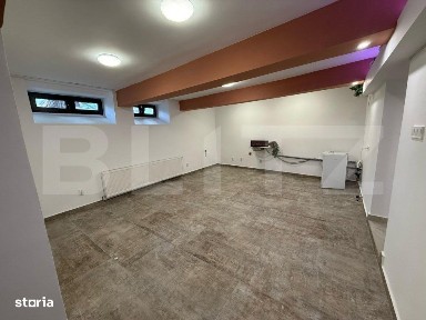 Apartament de vanzare, cu 2 camere, 65 mp, zona centrala