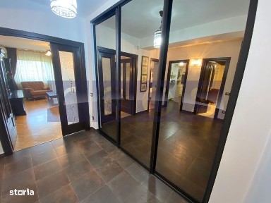 Bulevardul Unirii, Centrul Civic, Sectorul 3, Bucuresti