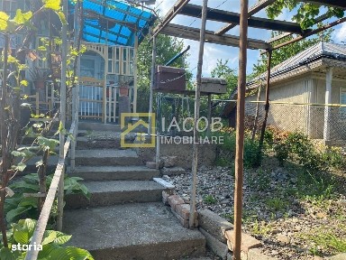 Apartament la casa cu 3 camere, Magura, Bacau
