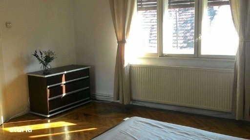 Pf dau in chirie apartament 2 camere ultracentral, 75 mp