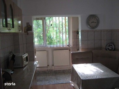 Apartament 2 camere,etaj 2,cartier Obor