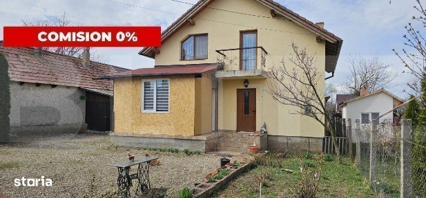 Casa deosebita, 128 mp, 569 mp teren, in Santionlunca