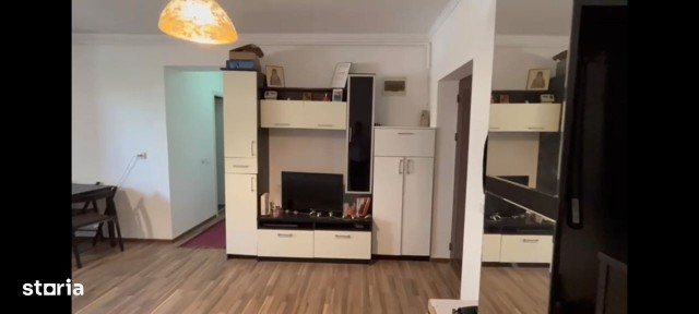 Apartament 2 camere decomandat, mobilat, zona Dr Fermei Campus Scolar