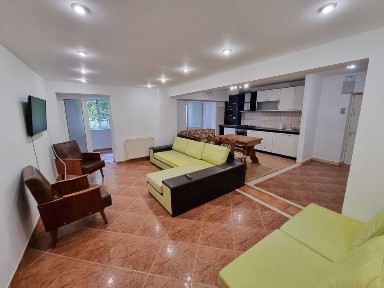 Inchiriere apartament 4 camere - Aleea Tudor Neculai nr 19