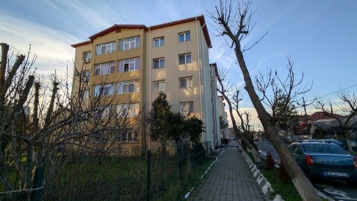 Vand apartament 3 camere Eforie Nord