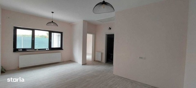 Casa 3 camere, singur curte, Militari, Dezrobirii