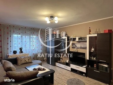 Apartament de vanzare (Zona Nufarul)