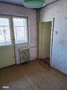 APARTAMENT CU 2 CAMERE, SEMIDECOMANDAT, ZONA IOSIA