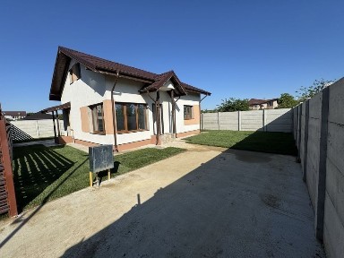 Clinceni, Intrarea Privighetorilor 15A