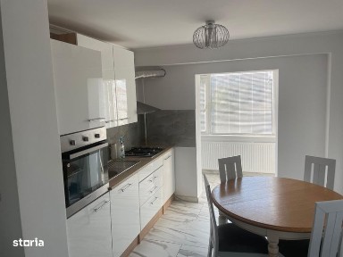 Inchiriez apartament