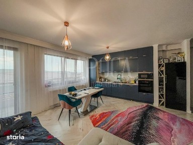 Apartament 4 camere de vanzare in Floresti