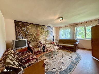 Casa individuala, teren 4000 mp, Cebza