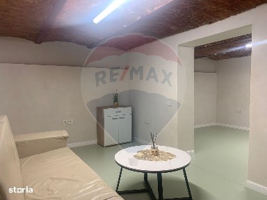 Spațiu comercial de închiriat 40 mp, în zona Decebal