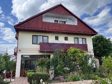 DE VANZARE Pensiune pe malul Lacului Casla - TULCEA