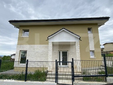Casa individuala in Dezmir, in apropierea padurii - ideala pentru o
