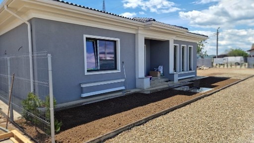 Casa Noua in stil Mediteranean