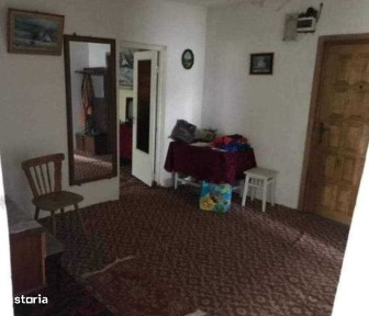 Vand apartament 3 camere, Scornicesti