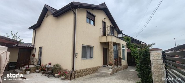 Casa de vanzare!