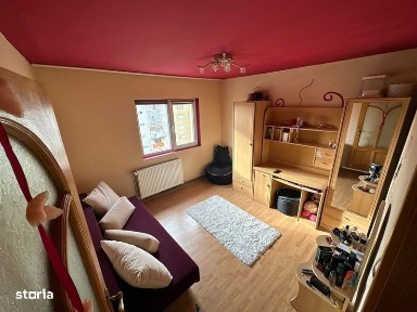 Vand Apartament 2 camere decomandat complet utilat si mobilat