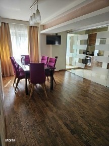 Inchiriez apartament Bdul Independentei, ultracentral, utilat complet.